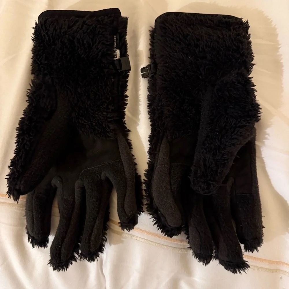 THE NORTH FACE WOMEN'S FURRY FLEECE E-TIP iPhone Tech GLOVES Small Medium